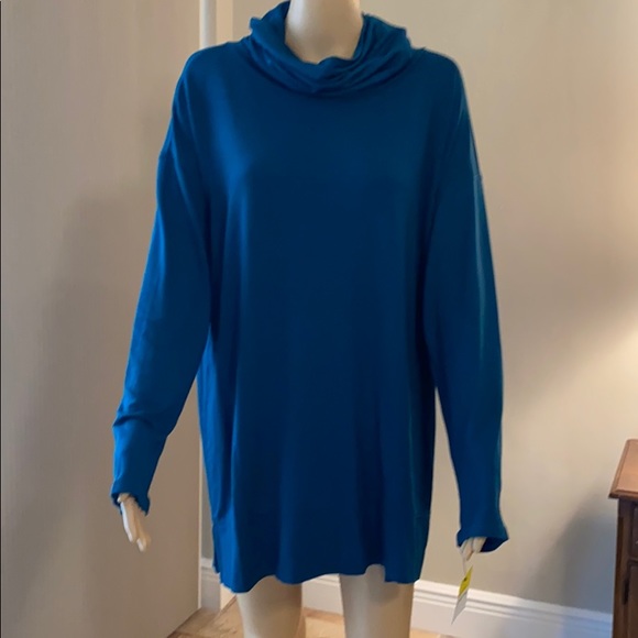 Liz Claiborne Tops - Liz Claiborne weekend Cowl neck Tahoe teal XLarge
